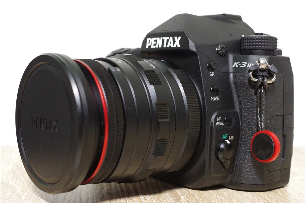 素直なレンズ』 ペンタックス HD PENTAX-DA 20-40mmF2.8-4ED Limited