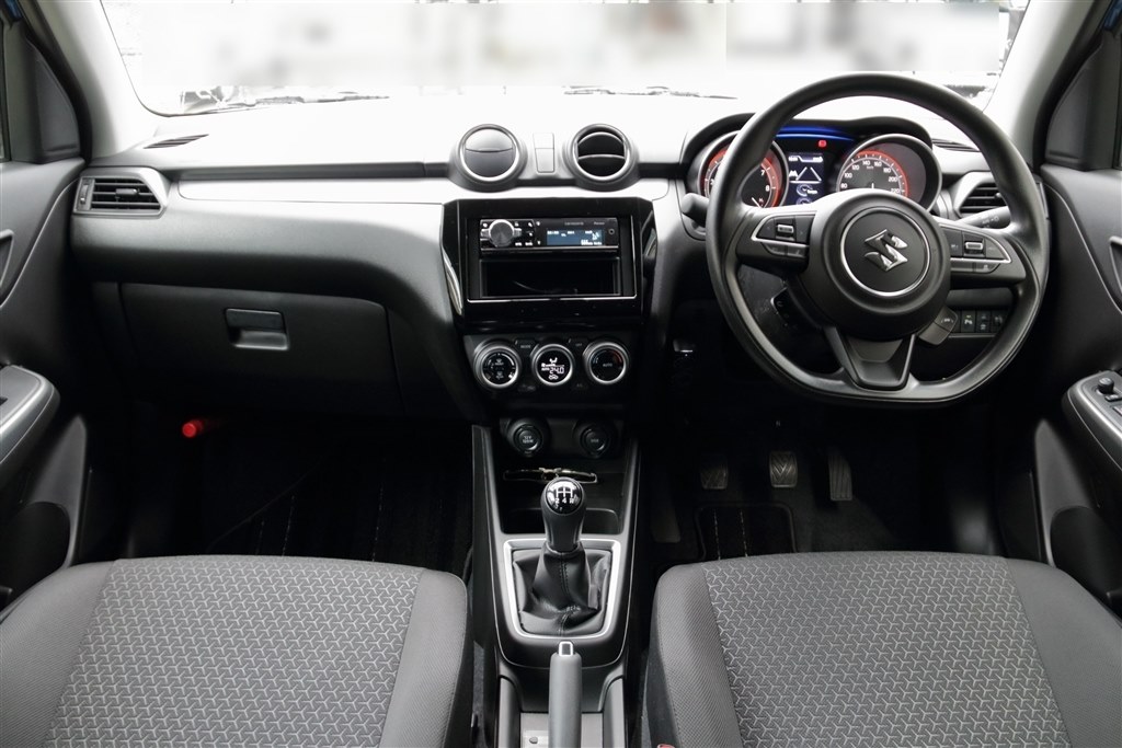 XGは、最下位グレードでも装備が充実』 スズキ スイフト 2017年モデル