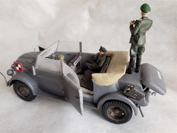 タミヤ 1/35 ミリタリーミニチュア No.235 ドイツ 大型軍用指揮官車 コマンドワーゲン レビュー評価・評判 - 価格.com