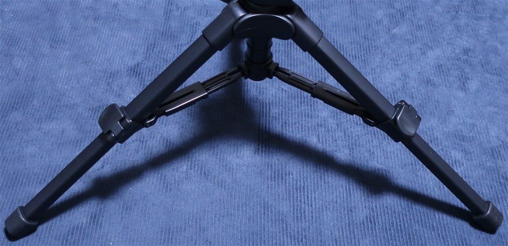 今の所とても頑丈で耐久性が高そう。』 ベルボン ミニ三脚 2段