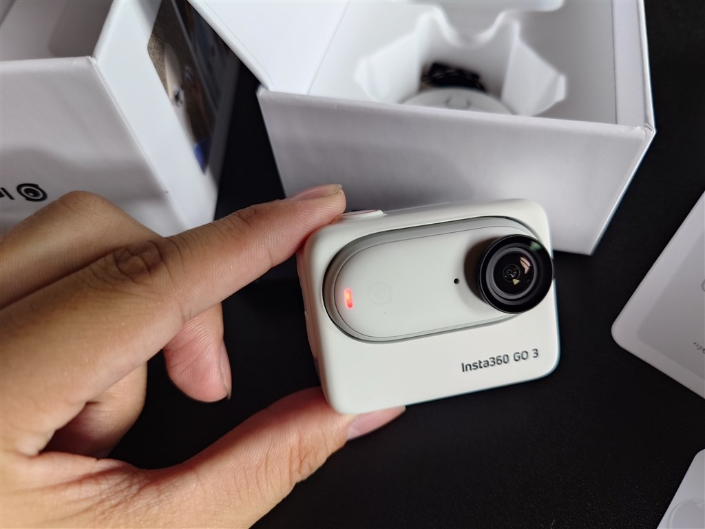 アクションからウェアラブルまでこなす万能型』 Insta360