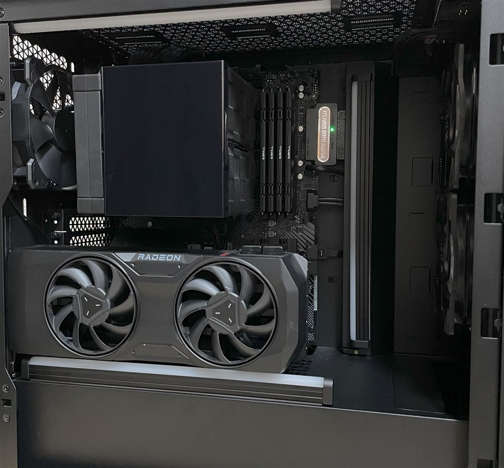 RX6800からの換装』 SAPPHIRE SAPPHIRE AMD Radeon RX 7800 XT RX6800からの換装』 SAPPHIRE SAPPHIRE AMD Radeon RX 7800 XT
