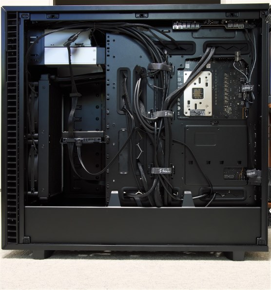 Fractal Design Define 7 XL Solid FD-C-DEF7X-01投稿画像・動画