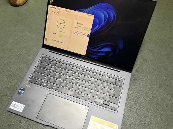 ASUS Zenbook 14X OLED UX3404VA Core i5 13500H/16GBメモリ/512GB SSD