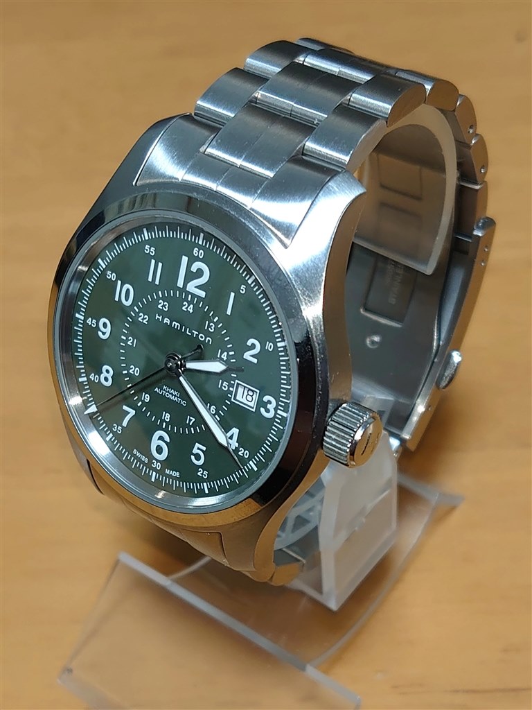 安価でも高精度、傷も似合うミリタリーウォッチ。』 ハミルトン カーキ