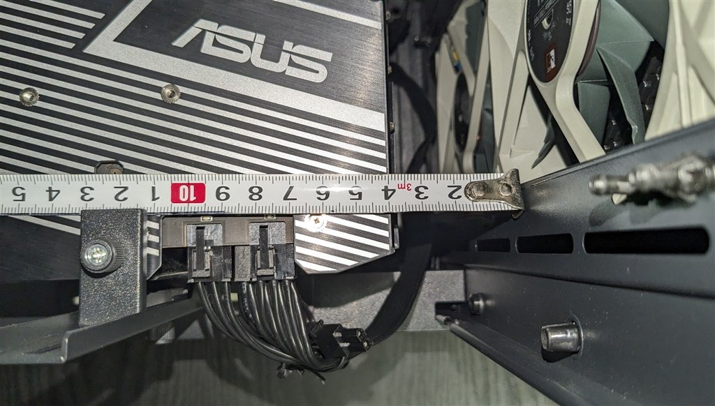 拡張性は十分、つくりの安さは組み上げたあとは気にしない』 ANTEC