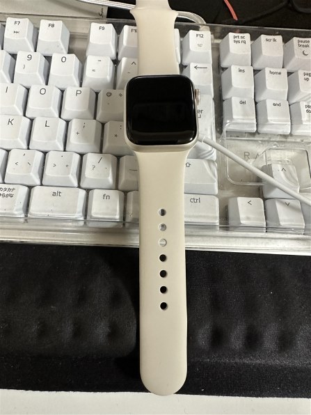 Apple Apple Watch SE 第2世代 GPSモデル 40mm スポーツバンド 価格 