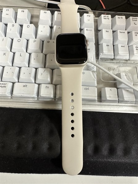 Apple Apple Watch SE 第2世代 GPSモデル 40mm MNJV3J/A [シルバー/ホワイトスポーツバンド]投稿画像・動画 -  価格.com