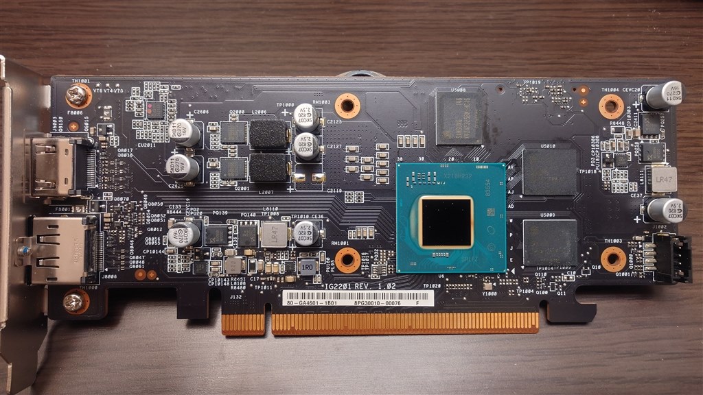 温度が高くて音がうるさいが、ロープロなので諦める』 ASRock Intel