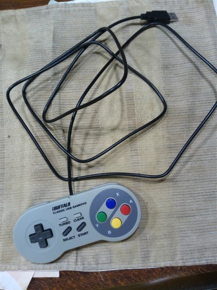 BUFFALO USBゲームパッド 8ボタン スーパーファミコン風 グレー バッファロー BSGP801GY グレー (レトロ 8ボタン USBゲーム