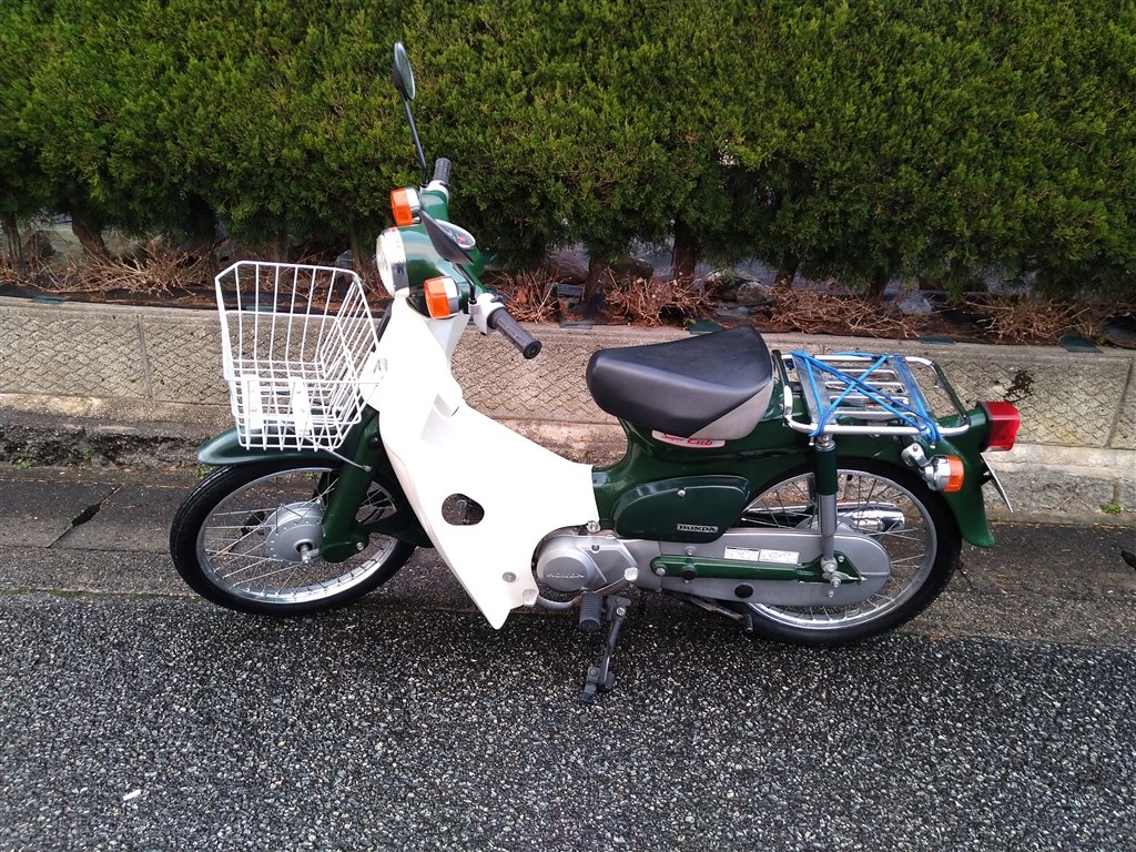 スーパーカブ５０ ＦＩ ＡＡ０１ ２００８年式 - オートバイ車体
