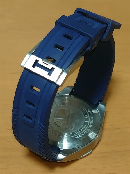 ハミルトン カーキ ネイビー オープンウォーター H77705345 価格比較