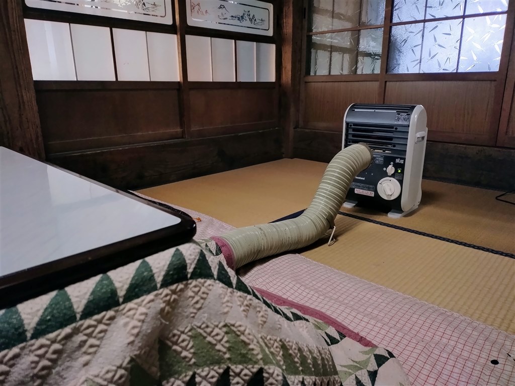 こたつでも、充分使える!!』 イワタニ 風暖 CB-GFH-5 ocyoさんの 
