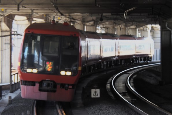 オリンパス M.ZUIKO DIGITAL ED 14-150mm F4.0-5.6 II レビュー評価