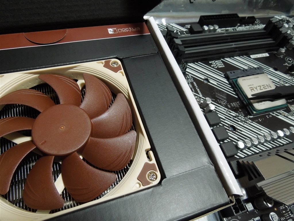 Ryzen 7 5700GとスリムPCケースを組み合わせる時にお薦めです』 noctua