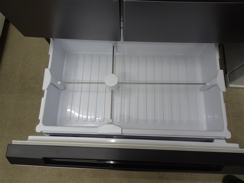 奥行スリム×高さ175センチのシャープの2024年新モデル』 シャープ