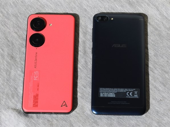 ASUS Zenfone 10 256GB SIMフリー [ミッドナイトブラック]投稿画像・動画 - 価格.com