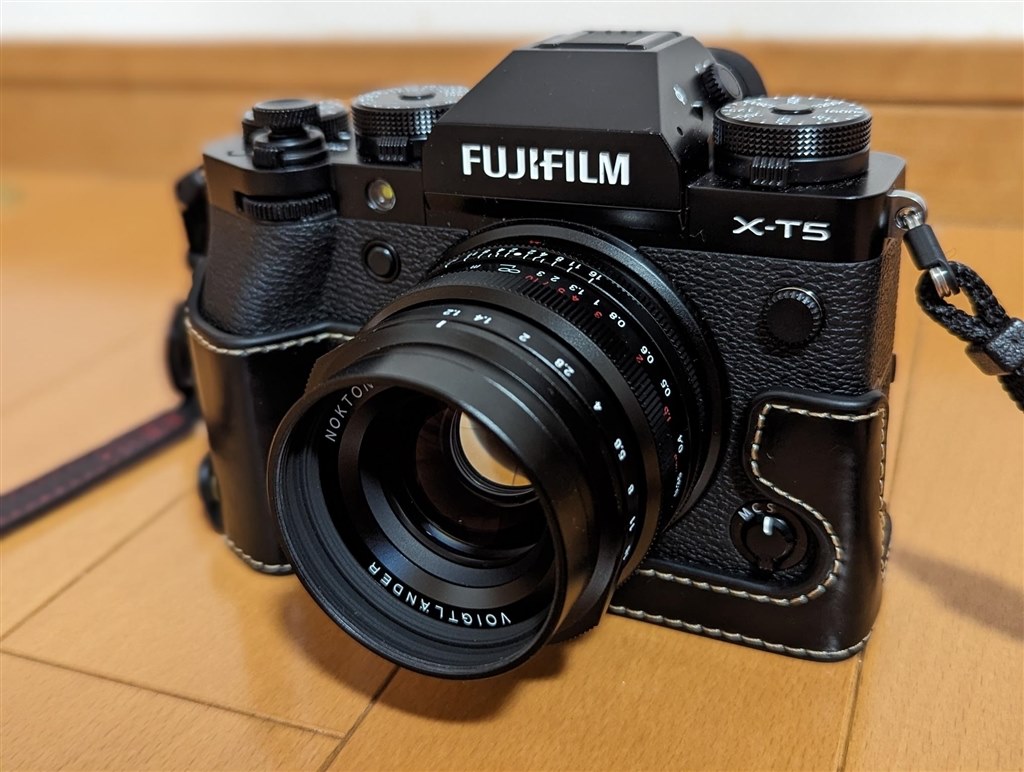 FUJIFILM 富士フイルム X-T5 ボディ ブラック - カメラ
