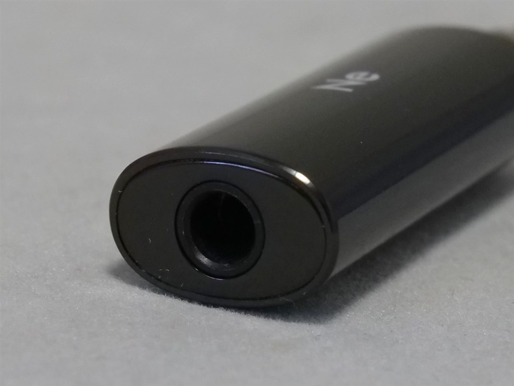 高音質をミニマルで実現！』 radius Ne RK-DA70LK [ブラック] 鴻池賢三