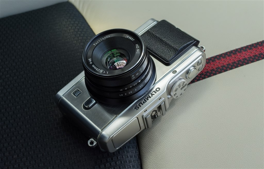 デザイン全振りカメラ』 オリンパス OLYMPUS PEN E-P3 ボディ