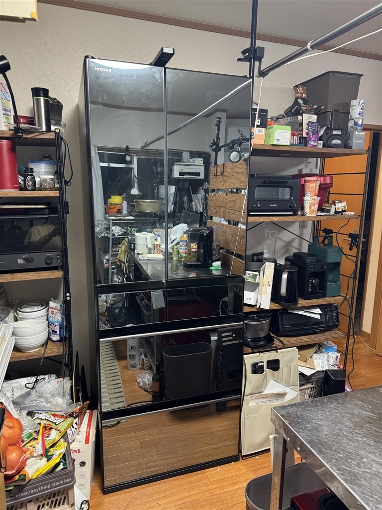 大きな冷凍室の使い勝手が抜群。カメラで冷凍室の食材管理が可能