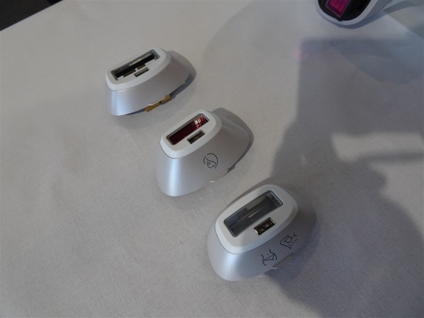 【新品未使用】 フィリップス ルメア 8000 BRI946/70 脱毛器 philips-japan_bri948-70