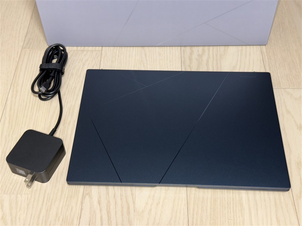 やっと買えた』 ASUS Zenbook 14 OLED UX3405MA Core Ultra 9