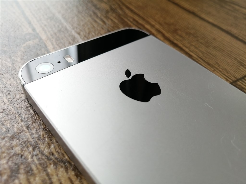 アレ？意外と使えるじゃん…… 現在でも有用な、古き良き1台』 Apple iPhone SE (第1世代) 64GB au [スペースグレイ]  Mitchey.さんのレビュー評価・評判 - 価格.com