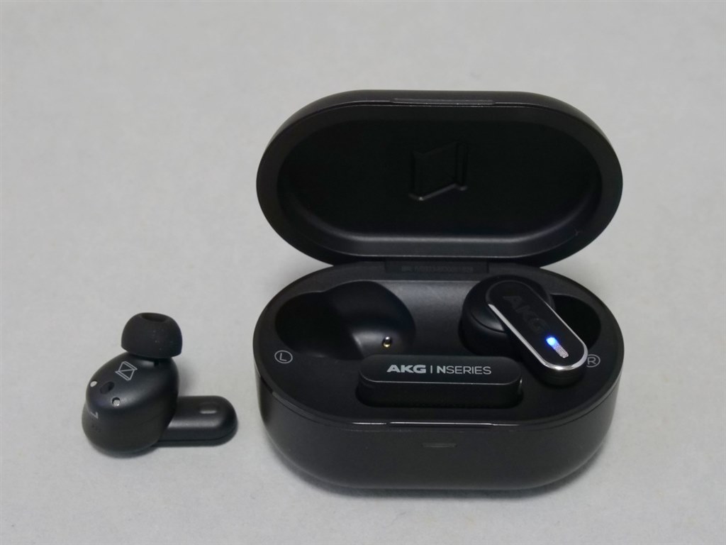 AKG初の完全ワイヤレス!ドングル付属!』 AKG N5 Hybrid AKG初の完全ワイヤレス!ドングル付属!』 AKG N5 Hybrid