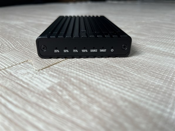 センチュリー M.2 NVMeクローンBOX バスパワーUSB10G CMNV2U10GCP