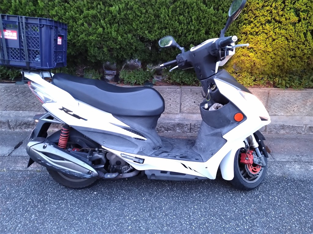 キムコ　レーシングキング180　自賠責おまけ付き キムコ レーシングキング180Fi バイク購入ガイド ビッグスクーターなら