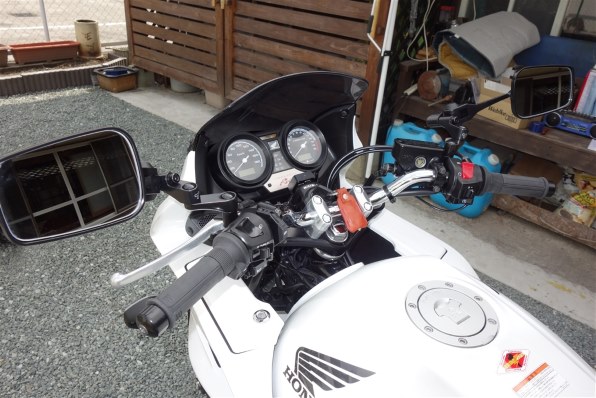 ボルドールのアッパーカウルをどうしても付けたい場合どうすれば』 ホンダ CB400 スーパーフォア のクチコミ掲示板 - 価格.com