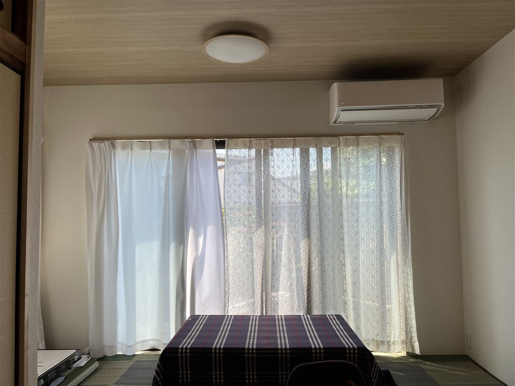 review_745945_f.jpg