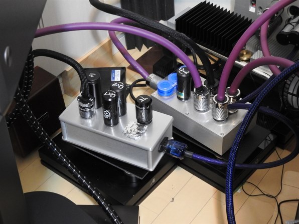Synergistic Research Performance Enhancer A/C Power 価格比較 