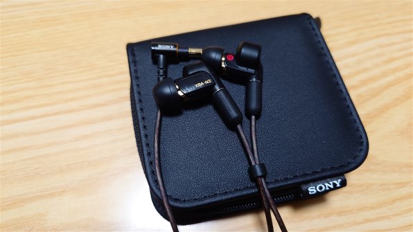 イヤホンのヘッド部とケーブルの端子が簡単に回ります。』 SONY XBA-N3 のクチコミ掲示板 - 価格.com