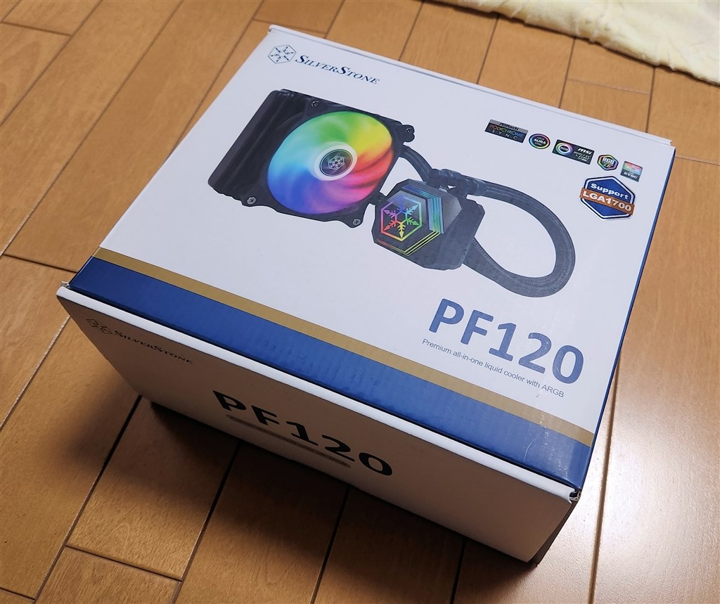 38mm厚の強力電動ファンを組付ければ120cmラジエターで問題なし 38mm厚の強力電動ファンを組付ければ120cmラジエターで問題なし