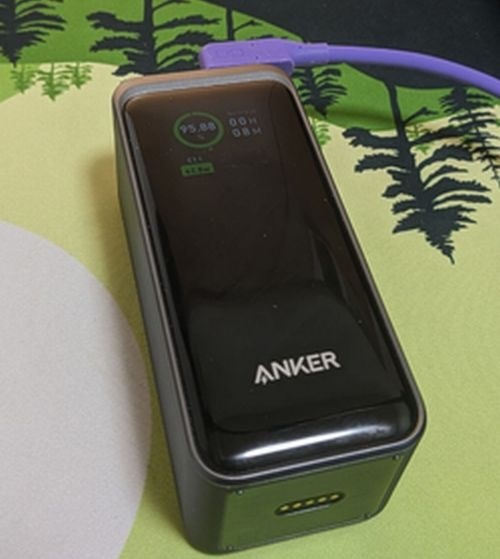 ディスプレイが便利』 ANKER Prime Power Bank (20000mAh 200W