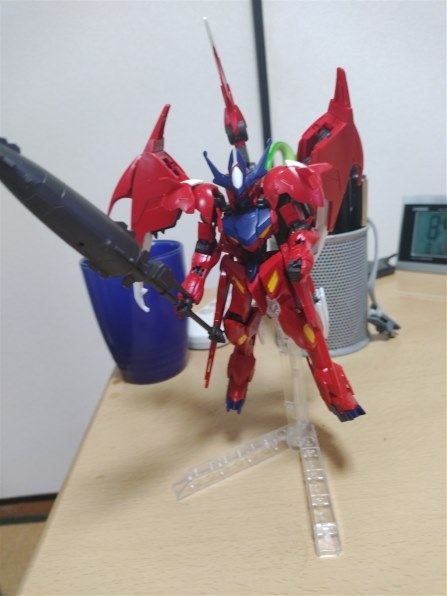 HG 短かっ ガンダム アメイジング バルバトス ルプス