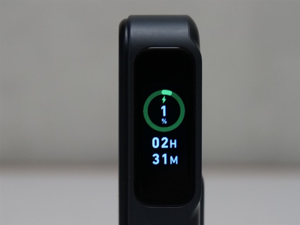 充電に必要な時間が分かる！スタンドとしても重宝！』 ANKER