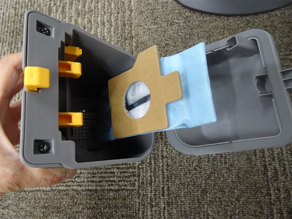 軽快さが魅力の「RACTIVE Air」に自動ゴミ収集機能モデルが登場