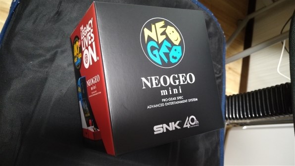 】SNK　ネオジオミニ　動作確認のみ　少し箱痛み SNK「ネオジオ ミニ(NEOGEO mini)」KOFなど名作40タイトルを収録