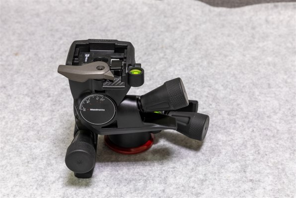 マンフロット 190go！ カーボン4段三脚+XPROギア付き雲台キット