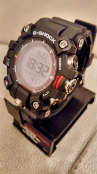 カシオ G-SHOCK マスター オブ G マッドマン GW-9500-1JF 価格