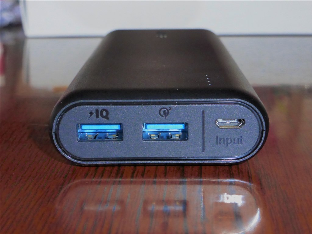 AnkerのQC 3.0対応・20000mAhモバイルバッテリー』 ANKER