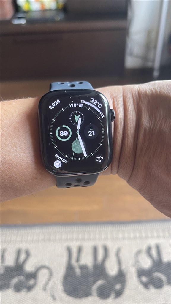 薄くて大画面』 Apple Apple Watch Series 10 GPSモデル 46mm MWWQ3J/A [ジェットブラック・ブラックスポーツバンド  M/L] うみかぜ77さんのレビュー評価・評判 - 価格.com