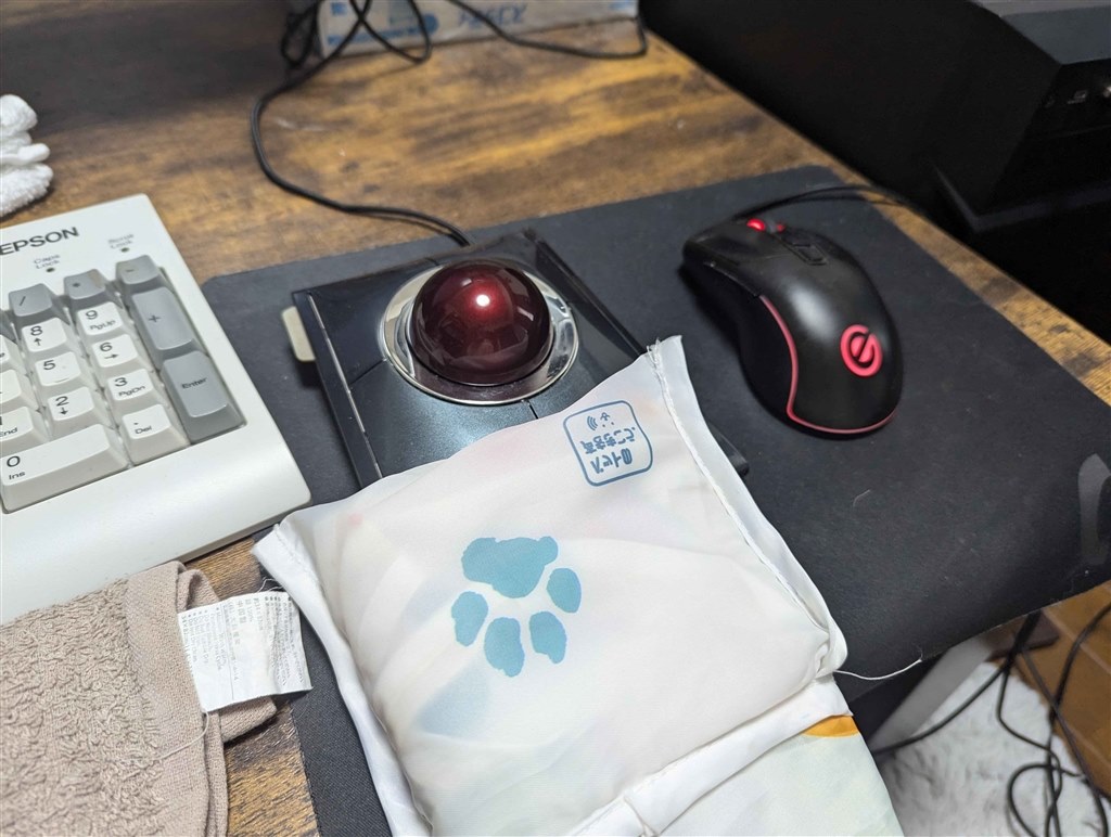 ひねるってスクロールするのがハチャメチャに楽しい』 ケンジントン SlimBlade Trackball K72327JP  鍛造加工さんのレビュー評価・評判 - 価格.com