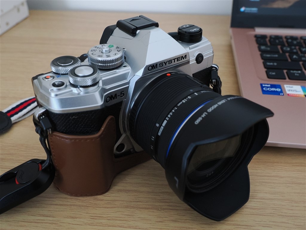 E-M5シリーズの血統を引き継いだ正統後継機』 OMデジタル