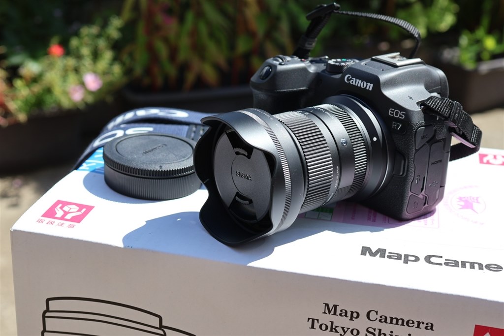 待望のAPS-C用のF2.8ズームレンズ』 シグマ 18-50mm F2.8 DC DN