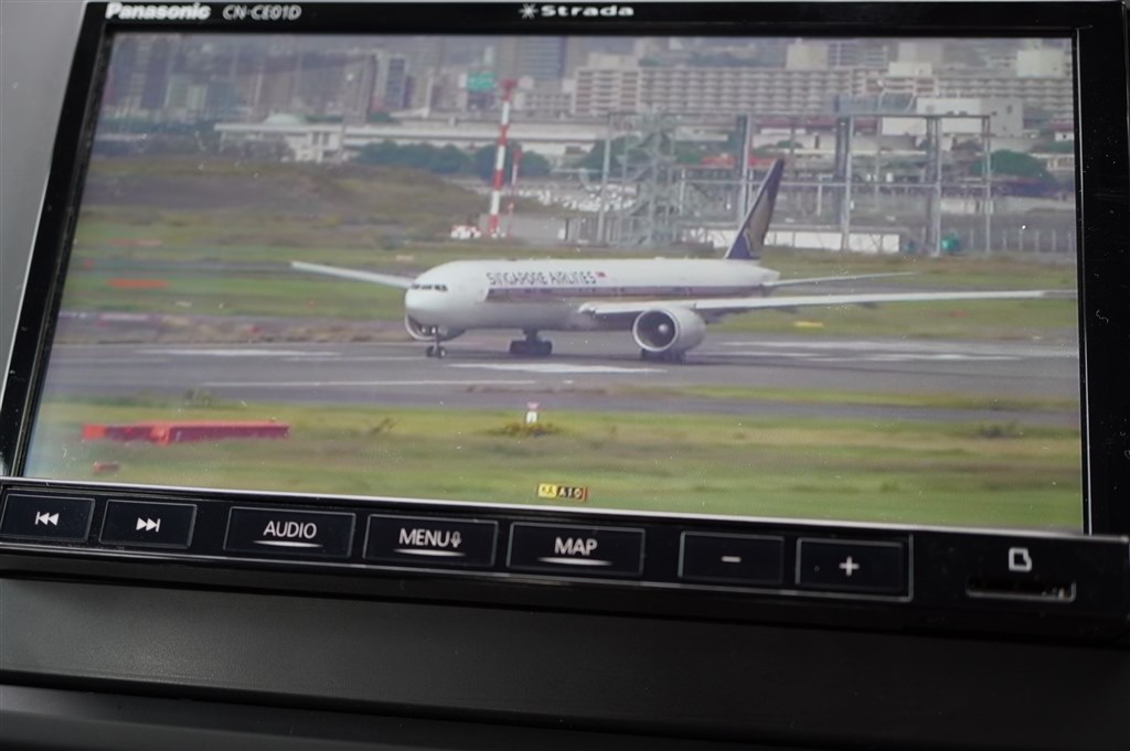 Strada Panasonic パナソニック CN-CA01D 7V型スタンダード