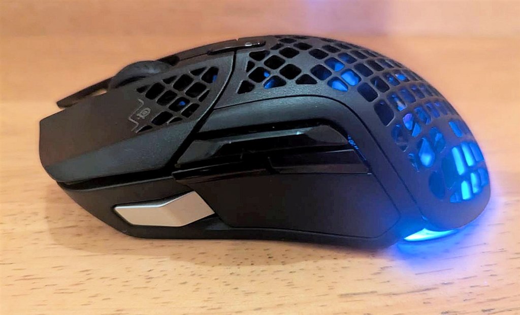 ゲーミングマウスのベンチマークモデル』 steelseries Aerox 5